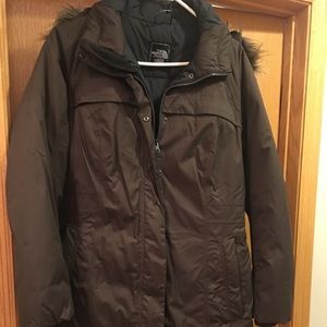 The North Face Arctic Parka ll. Color: Brown